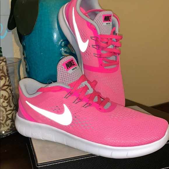 new pink nikes